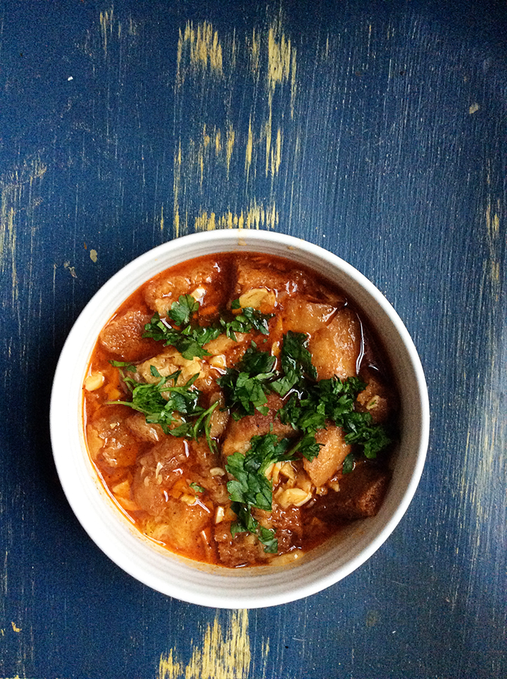 Spanish garlic soup